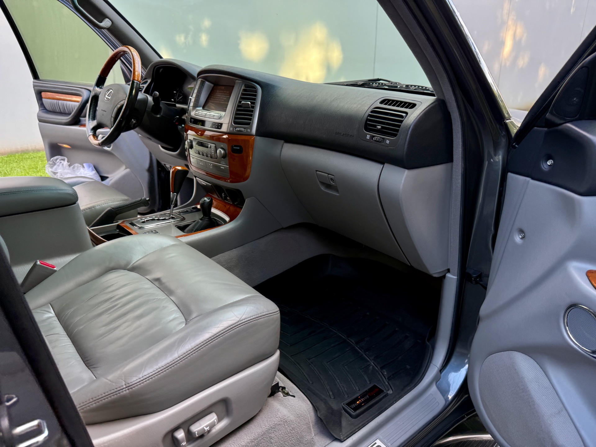 Used-2005-Lexus-LX-470-GALACTIC-GREY-MICA-EXCEPTIONAL-1752903329 (3)