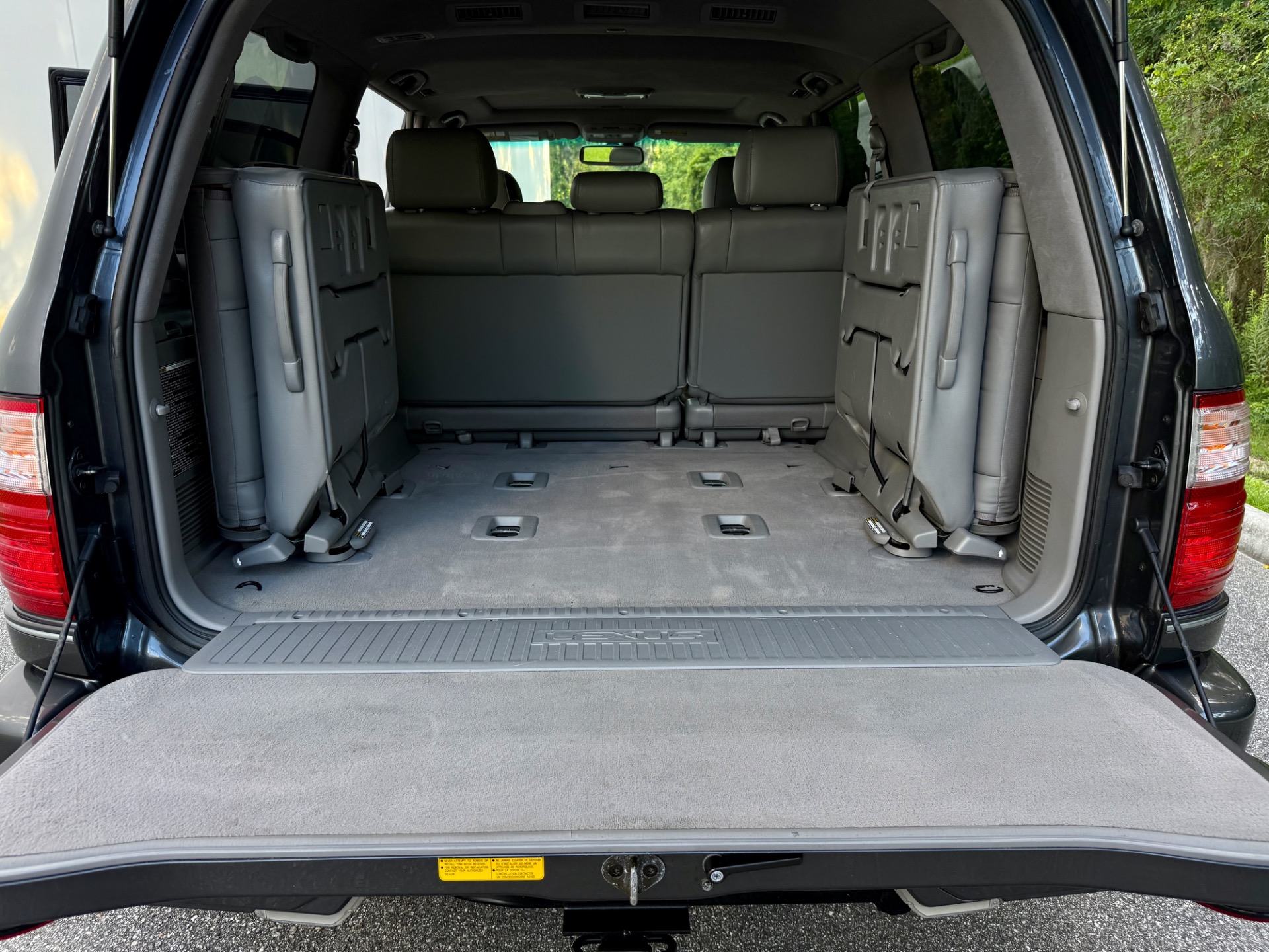 Used-2005-Lexus-LX-470-GALACTIC-GREY-MICA-EXCEPTIONAL-1752903330 (3)