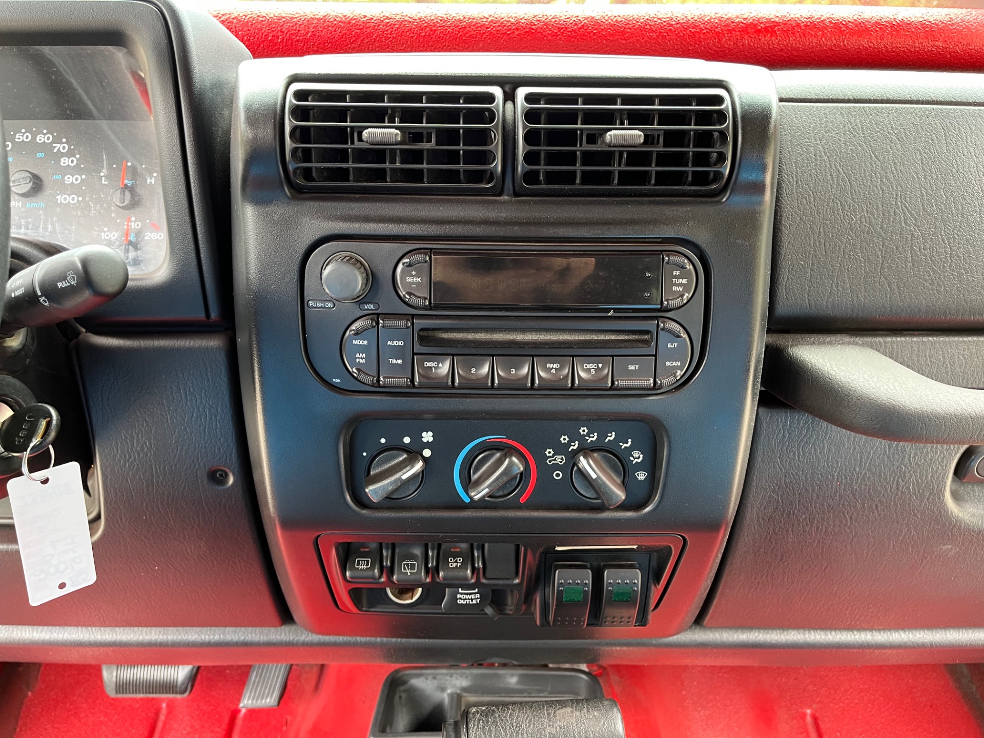 Used-2006-Jeep-Wrangler-Unlimited (18)