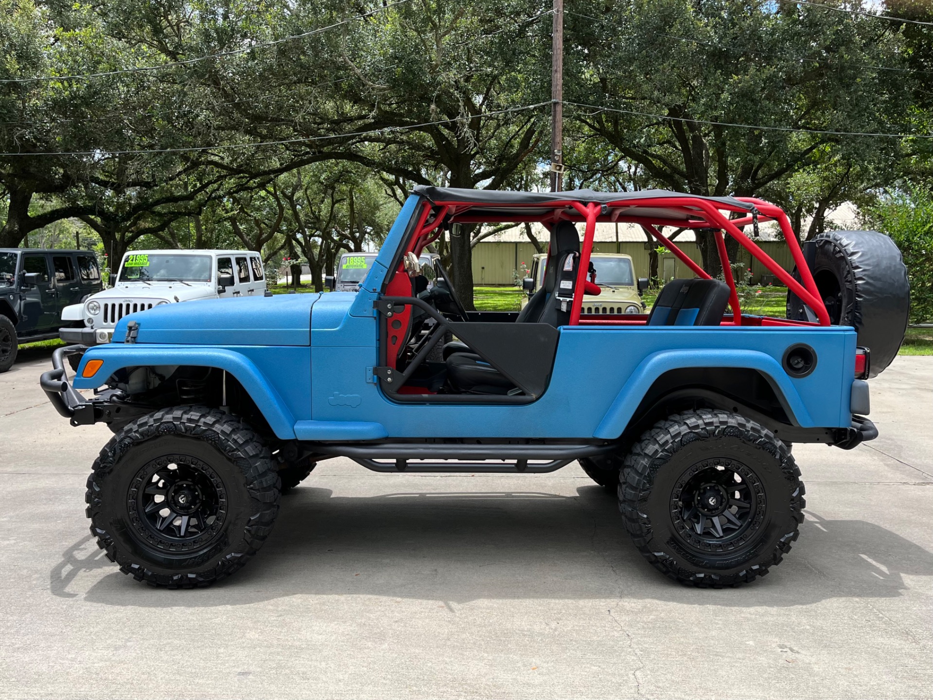 Used-2006-Jeep-Wrangler-Unlimited (5)