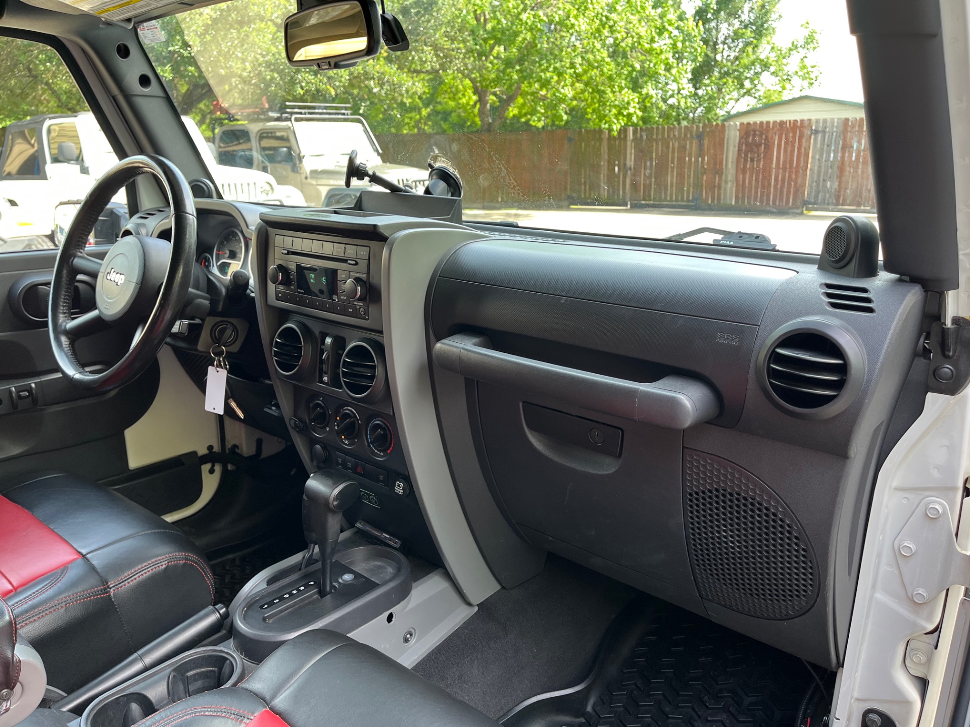 Used-2008-Jeep-Wrangler-Unlimited-Rubicon (22)