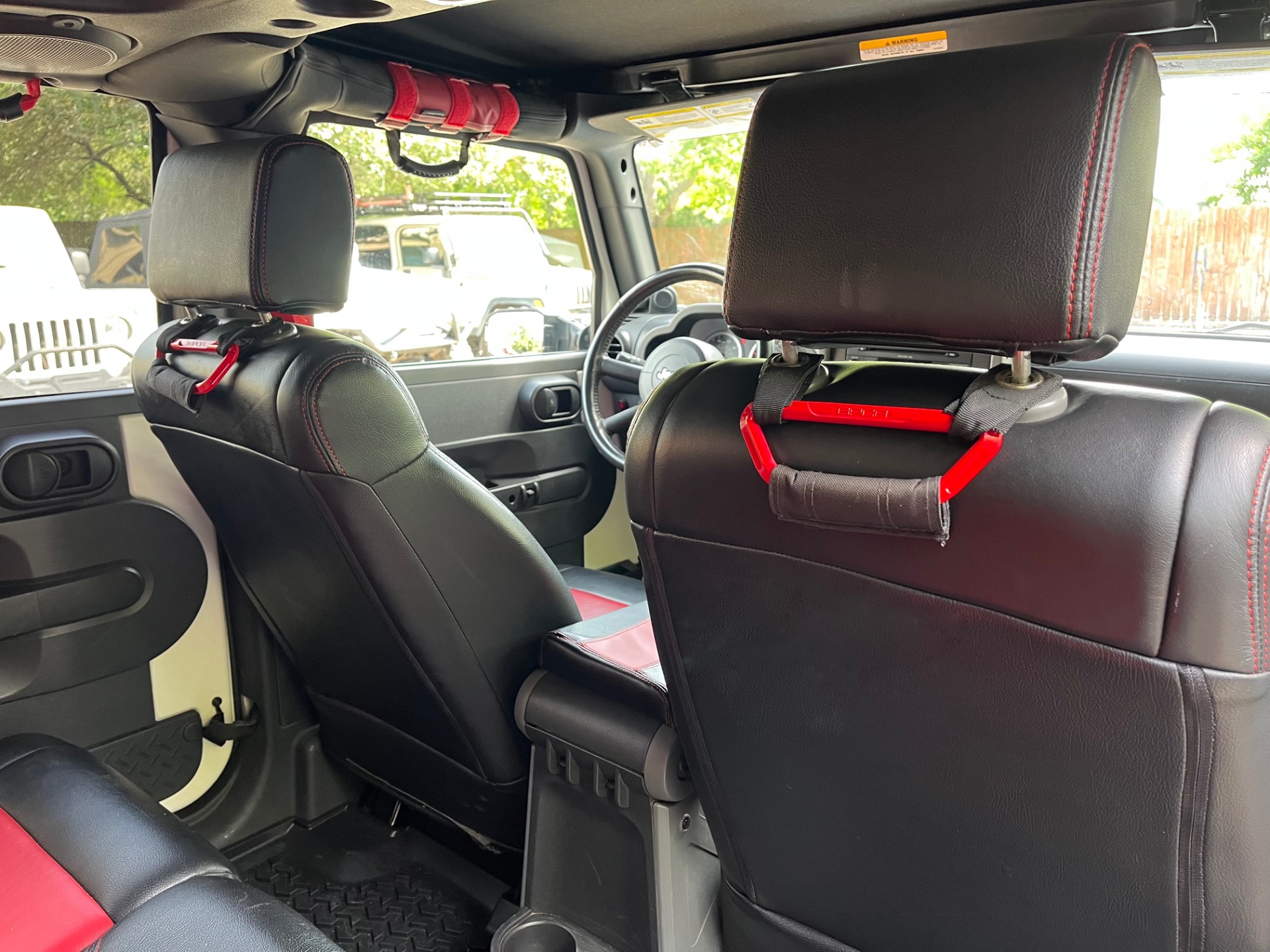 Used-2008-Jeep-Wrangler-Unlimited-Rubicon (28)