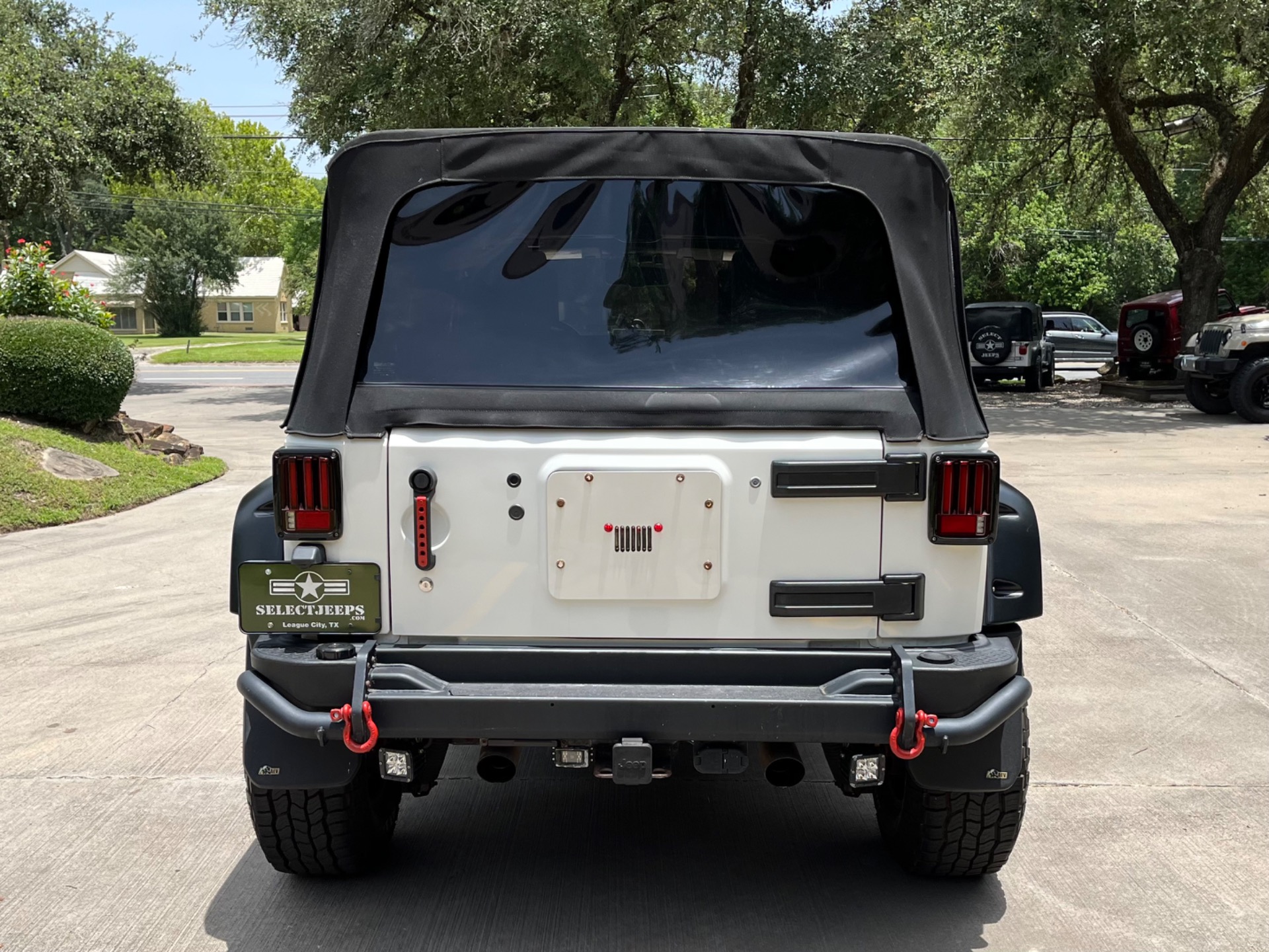 Used-2008-Jeep-Wrangler-Unlimited-Rubicon (8)