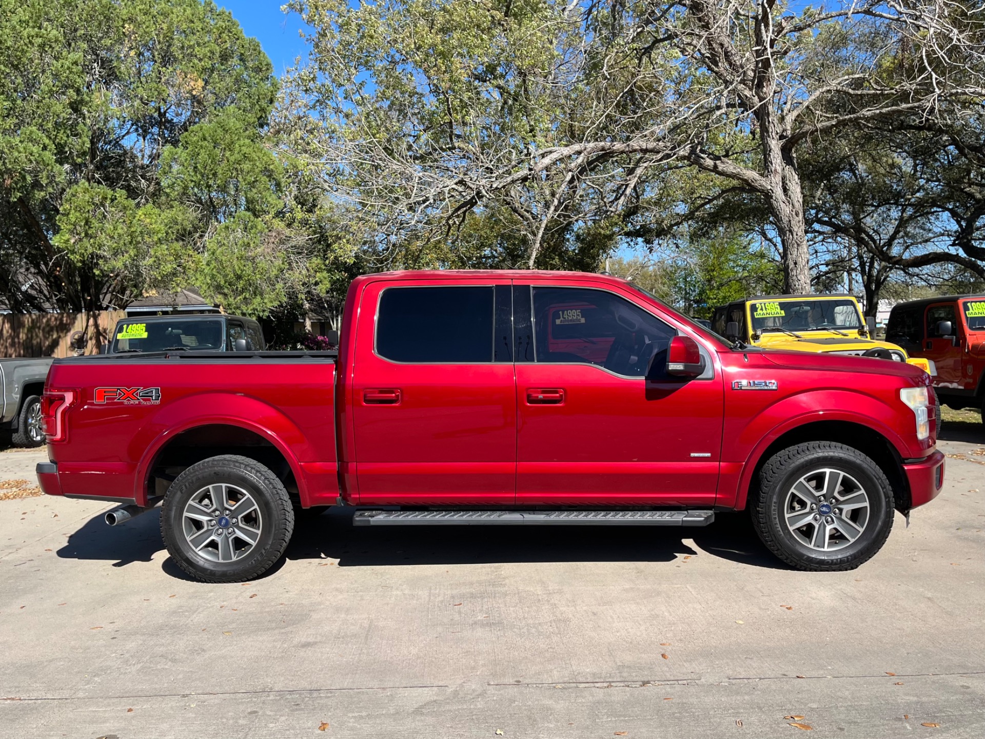 Used-2015-Ford-F-150-Lariat (7)