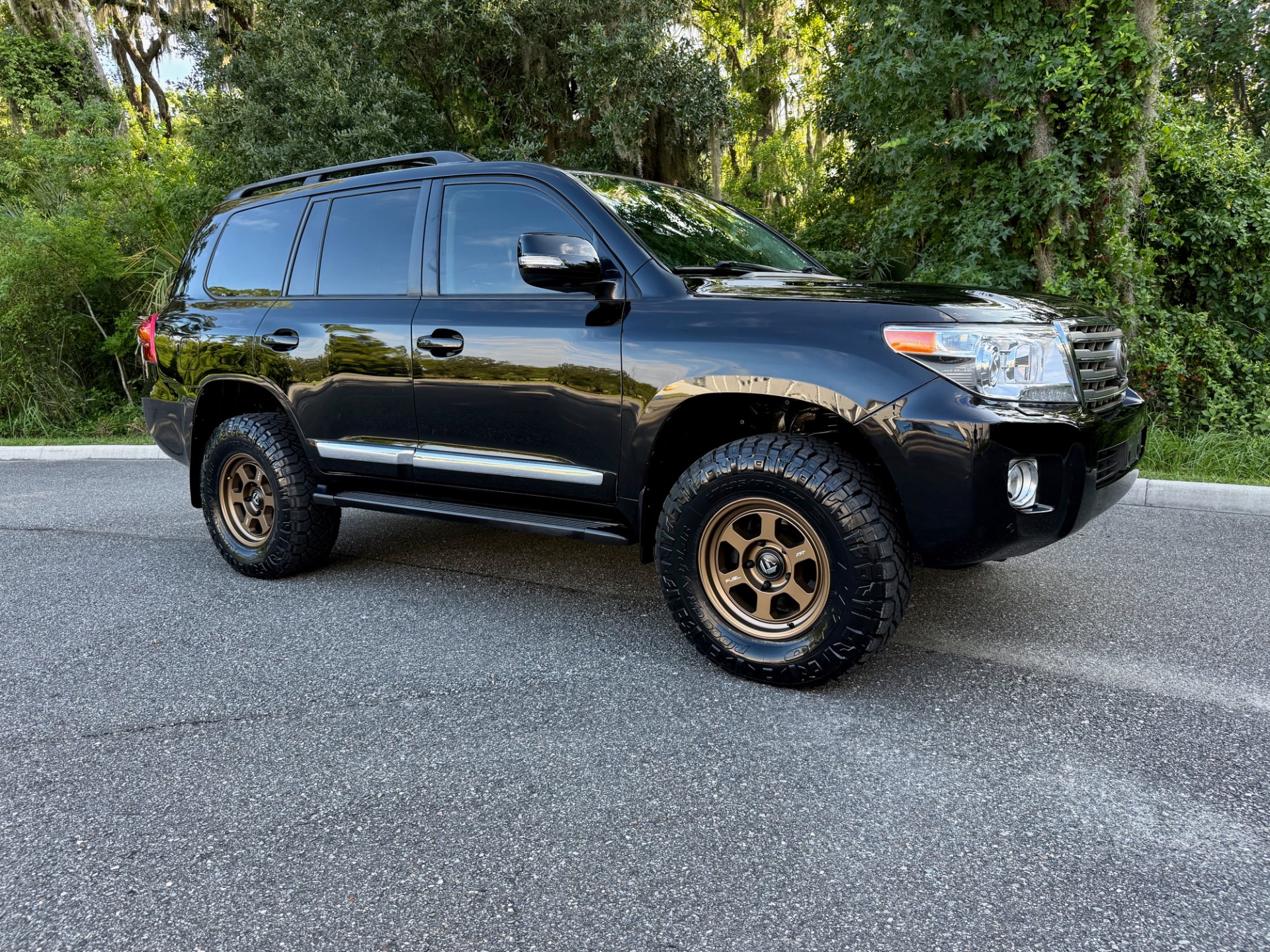 Used-2015-Toyota-Land-Cruiser-200-Excellent-1751332121