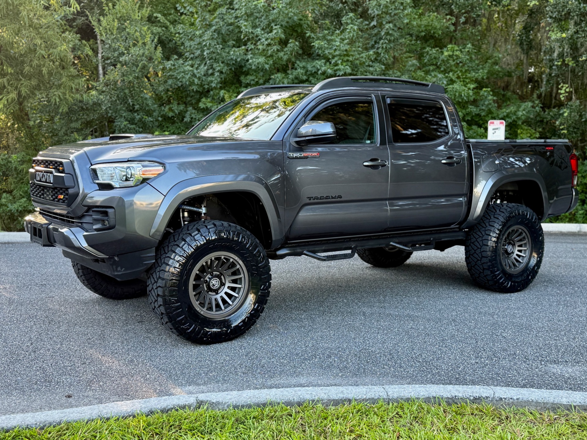 Used-2016-Toyota-Tacoma-4x4-TRD-Sport-1753921122