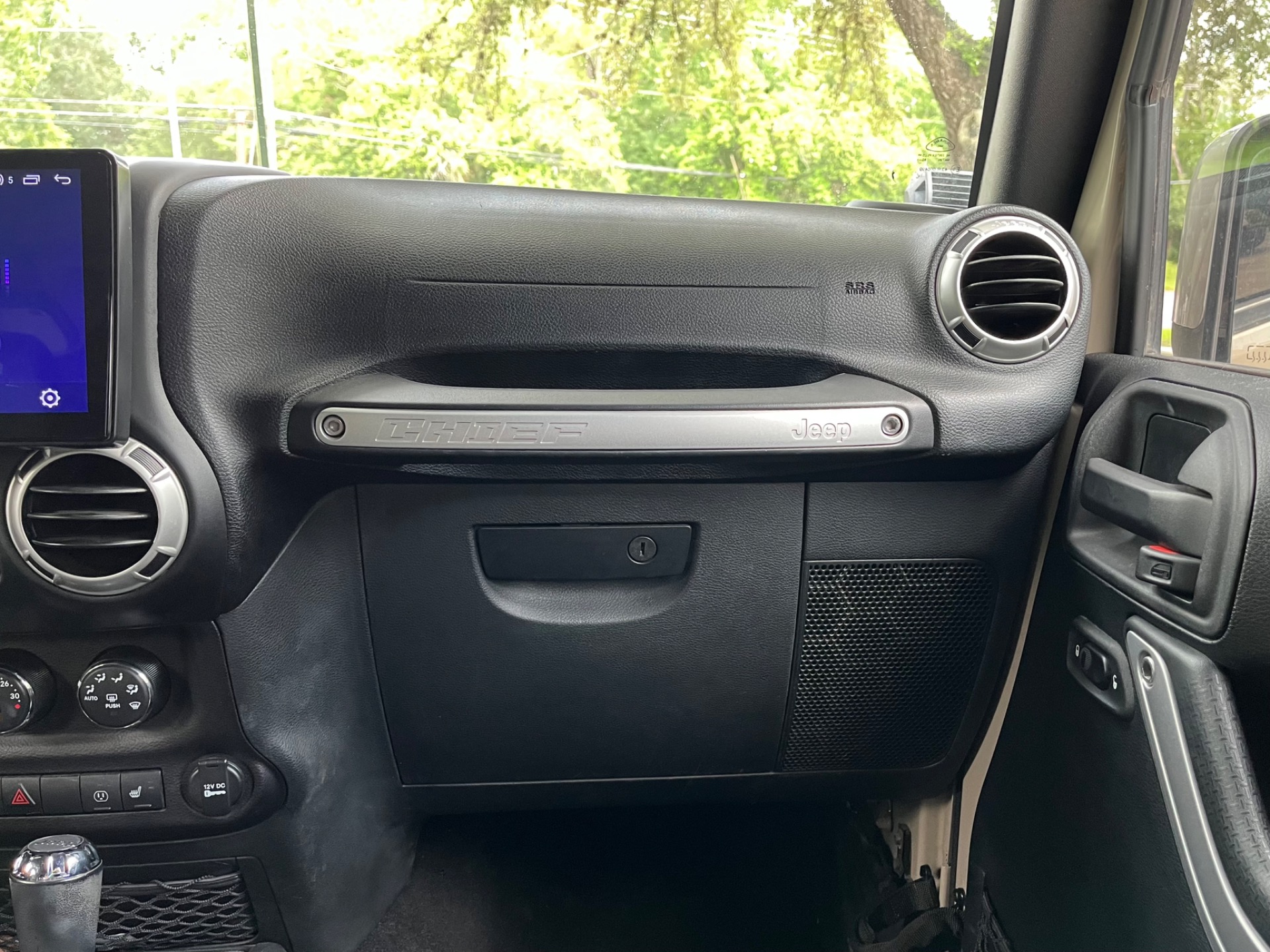 Used-2017-Jeep-Wrangler-Unlimited-Chief-Edition (20)