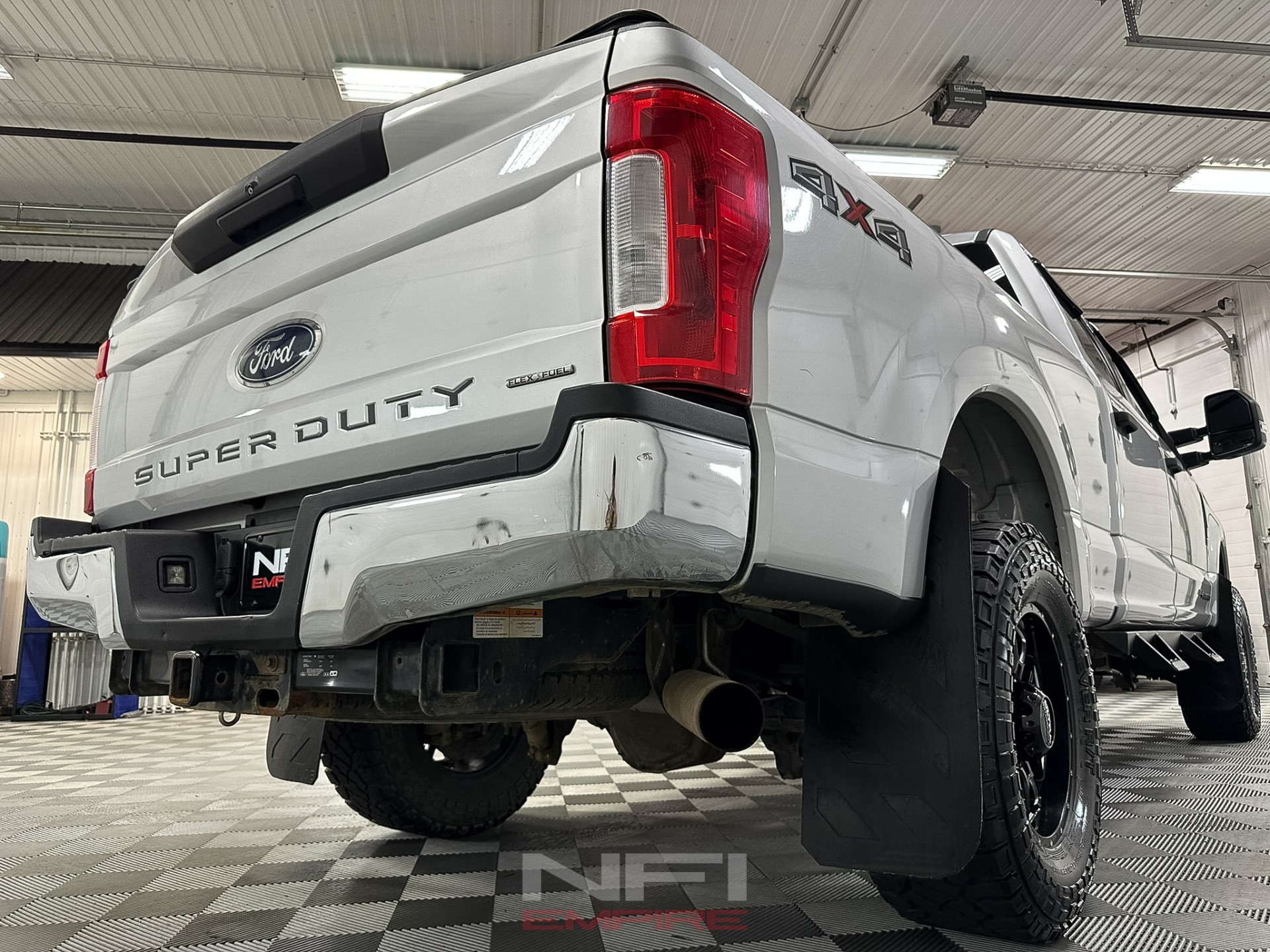 Used-2018-Ford-F250-Super-Duty-Crew-Cab-XLT-Pickup-4D-6-34-ft-1750454799