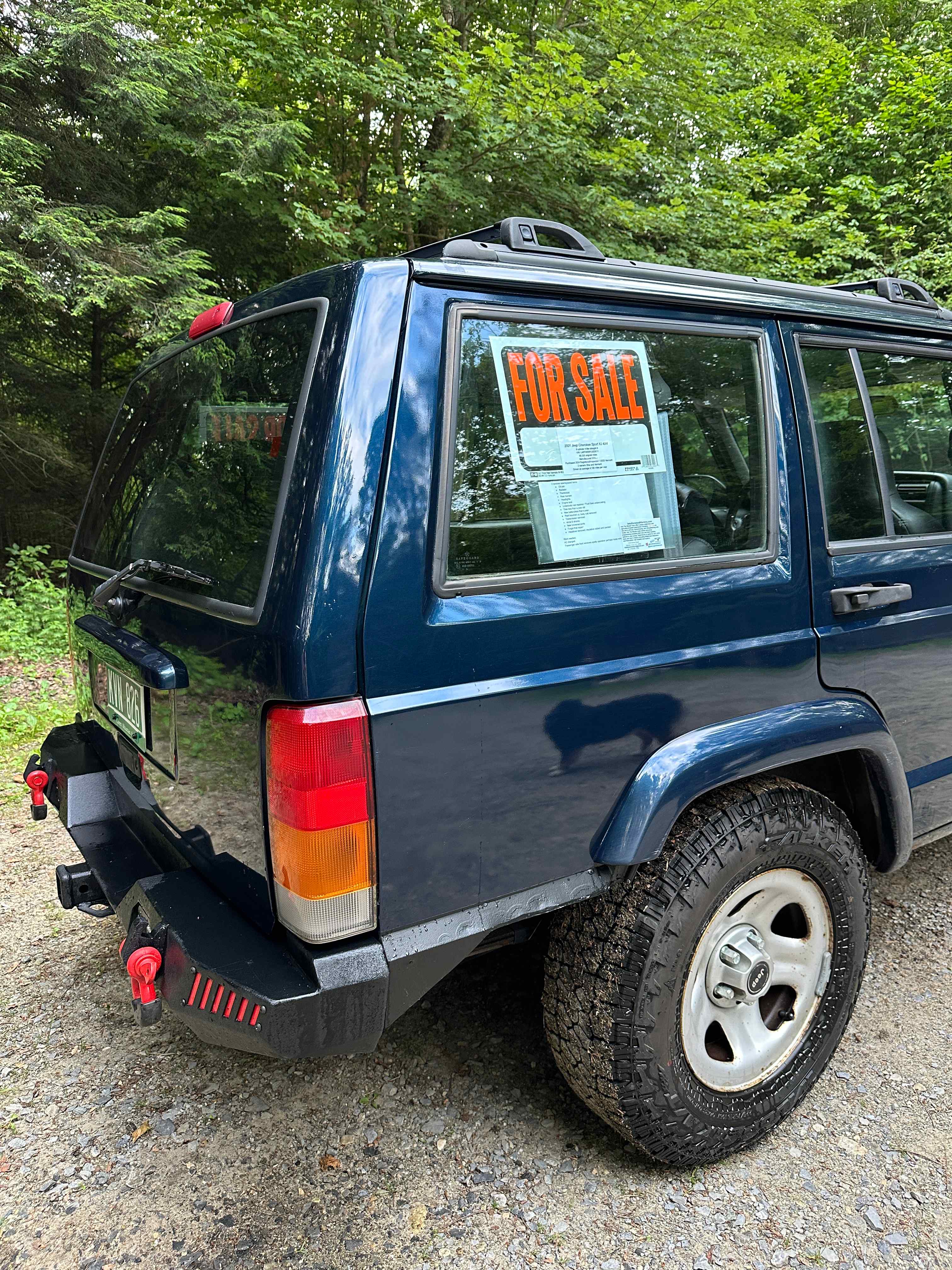 blue-2001-jeep-cherokee-sport-xj-for-sale-05