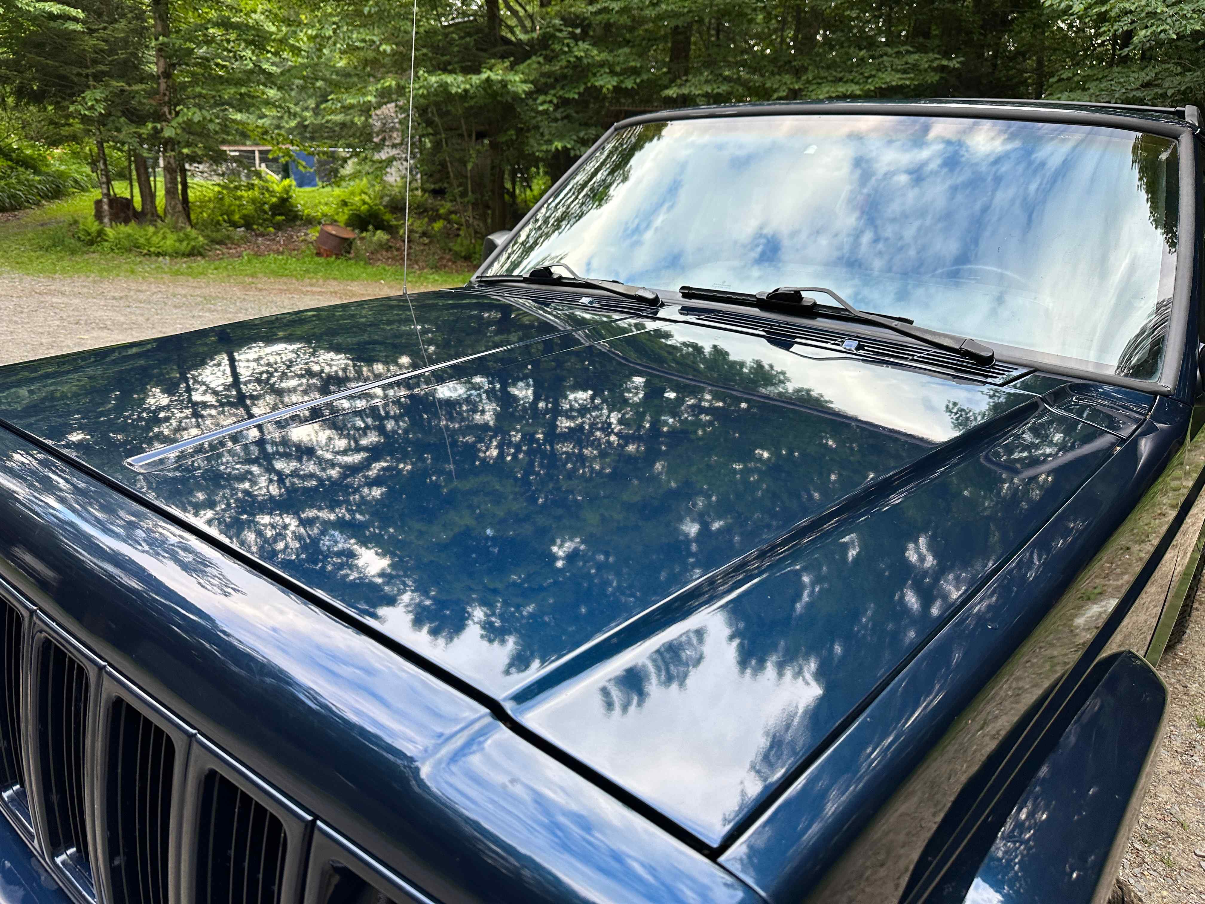 blue-2001-jeep-cherokee-sport-xj-for-sale-06