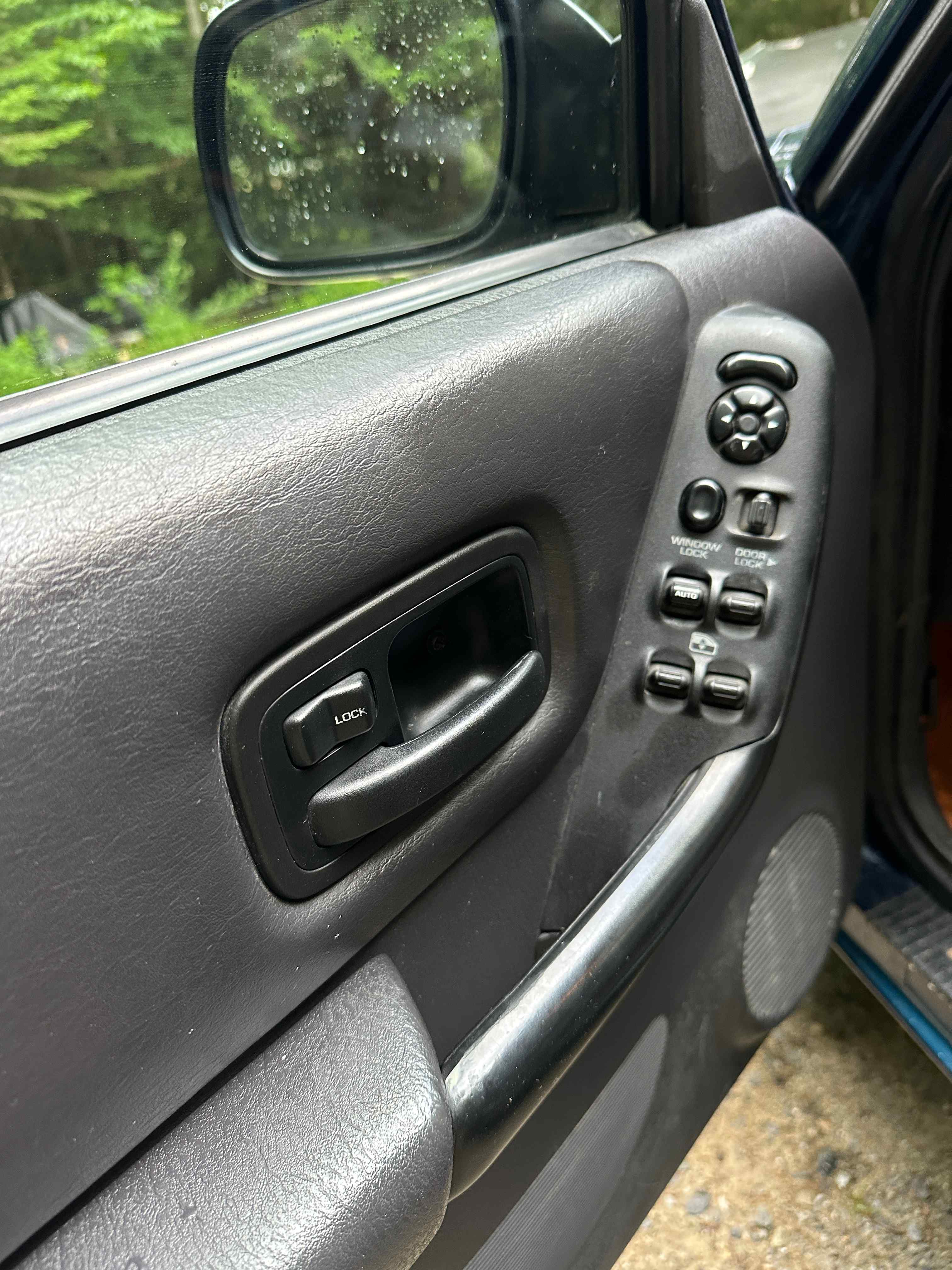 blue-2001-jeep-cherokee-sport-xj-for-sale-10