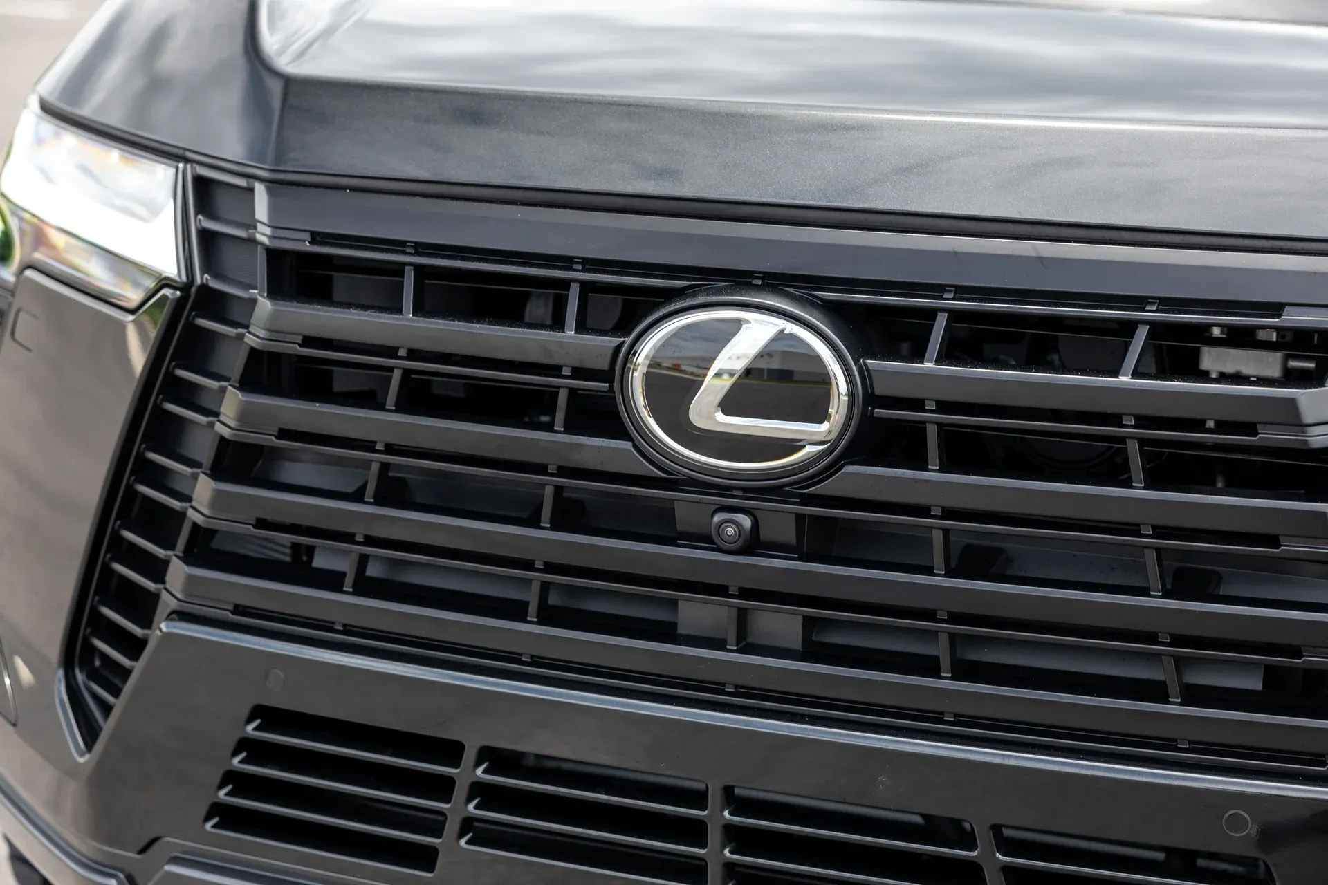imgi_100_2025-lexus-gx-gx-550-luxury-4wd
