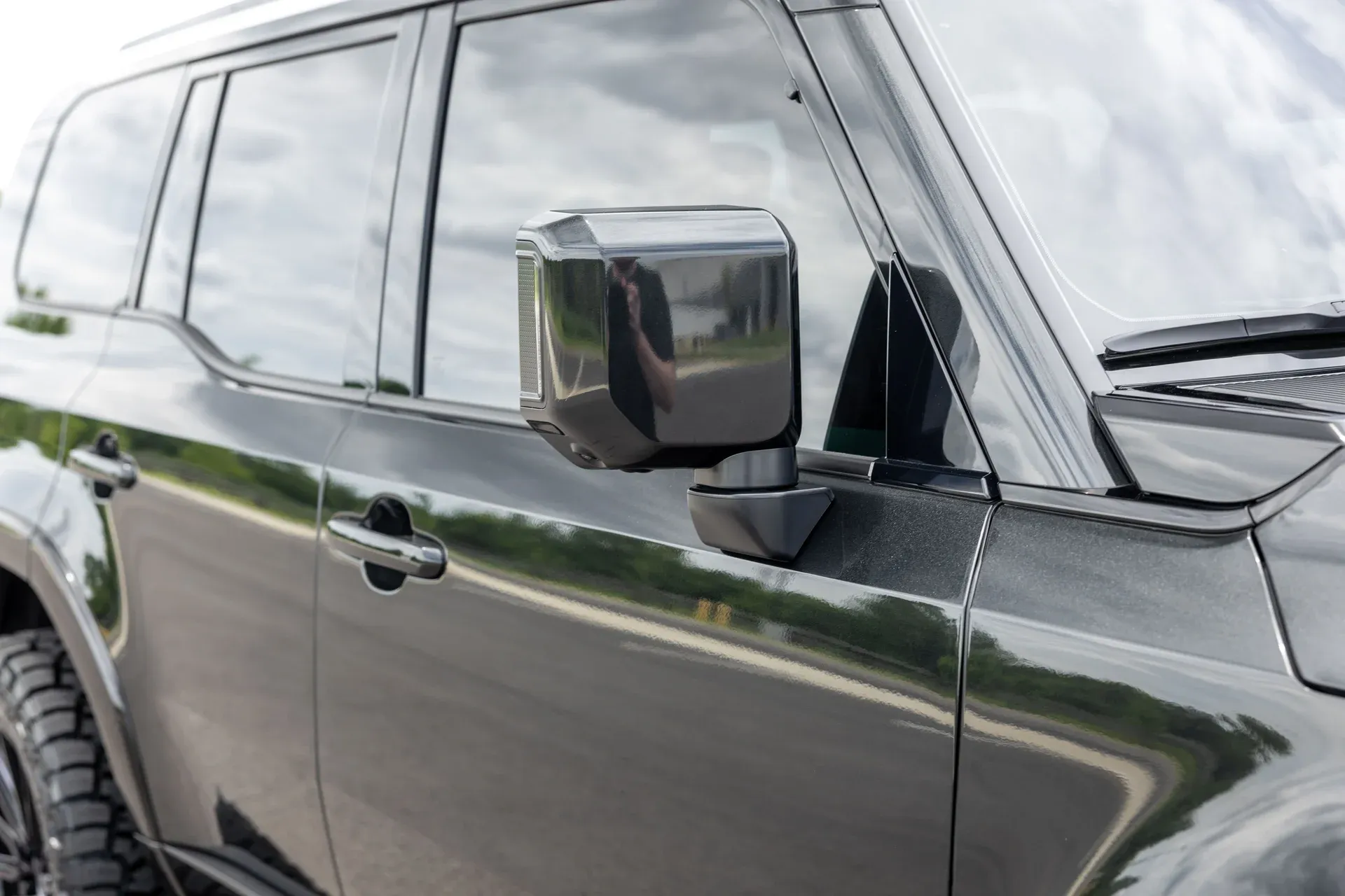 imgi_102_2025-lexus-gx-gx-550-luxury-4wd