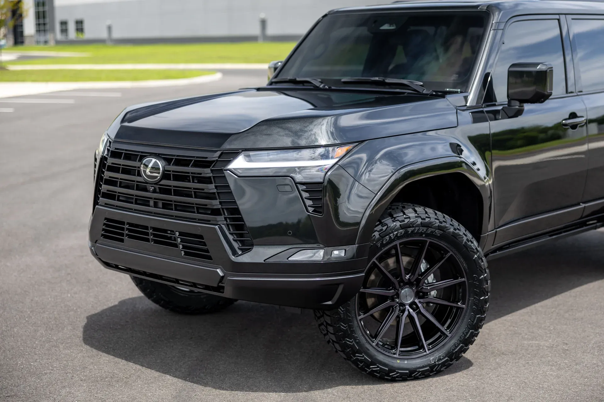 imgi_74_2025-lexus-gx-gx-550-luxury-4wd