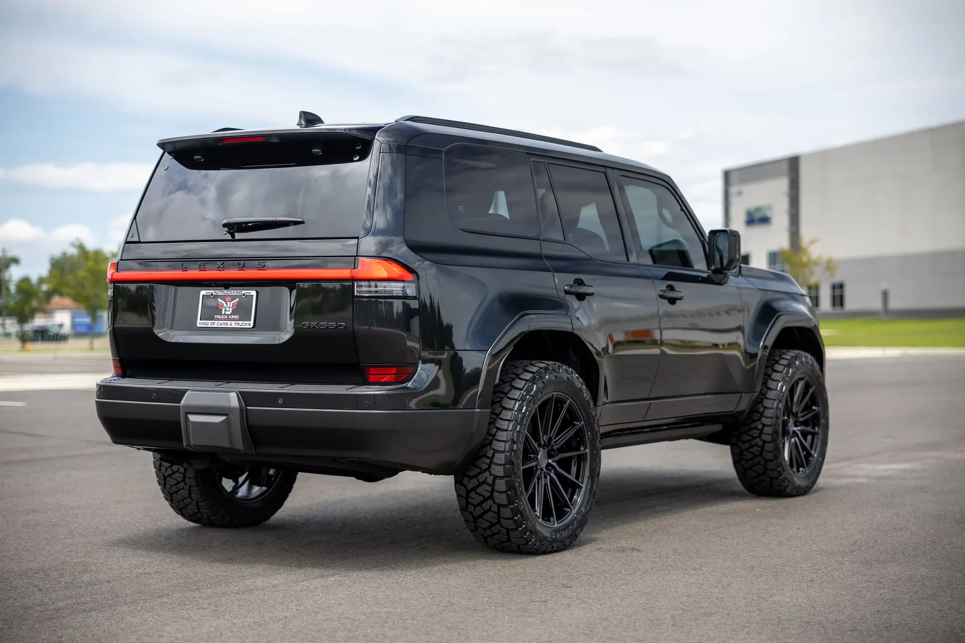 imgi_88_2025-lexus-gx-gx-550-luxury-4wd