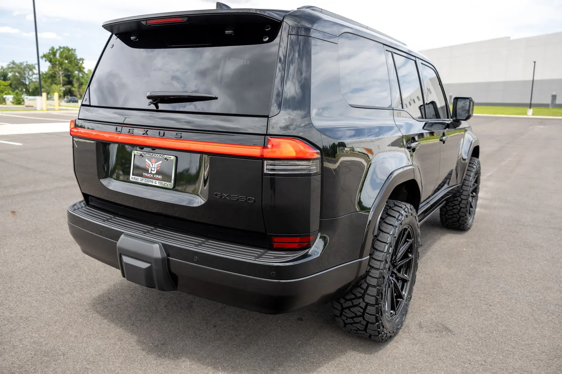 imgi_91_2025-lexus-gx-gx-550-luxury-4wd