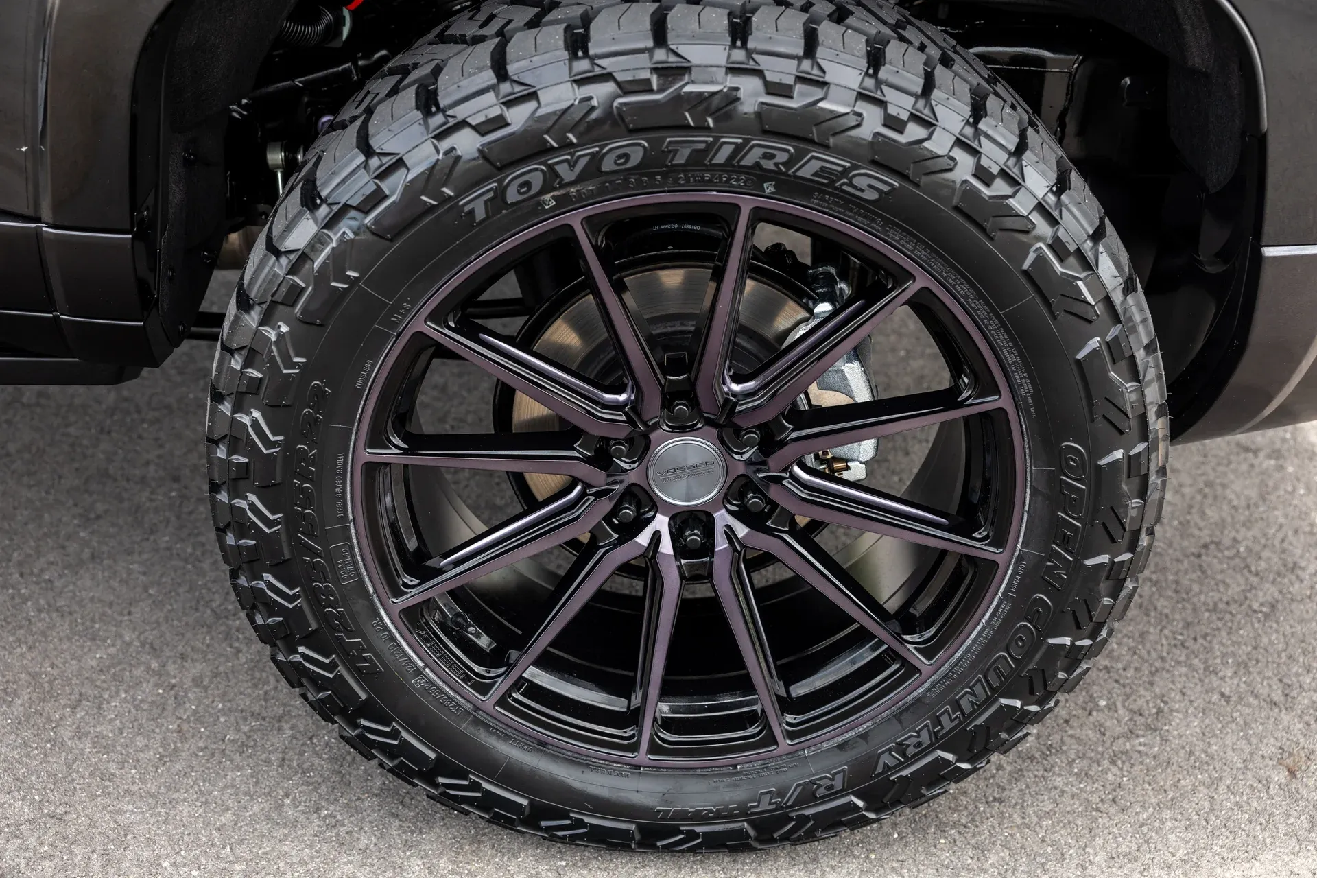 imgi_96_2025-lexus-gx-gx-550-luxury-4wd