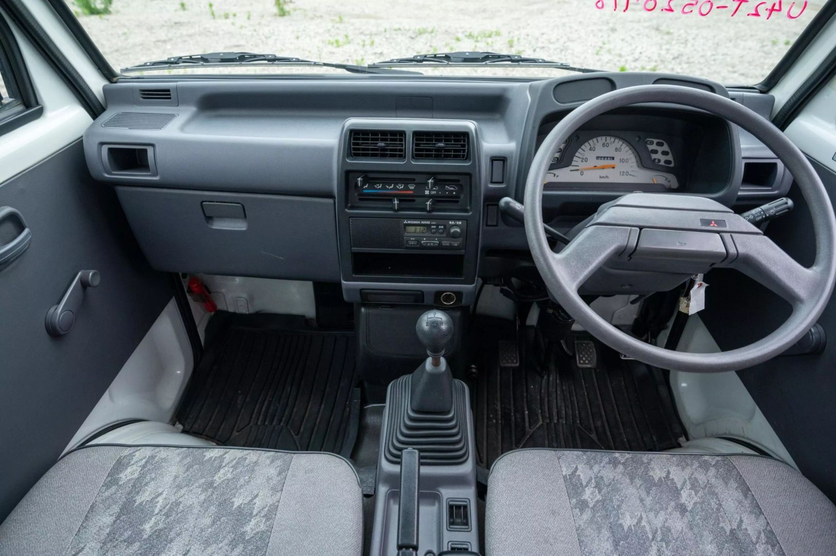 mistubishi-minicab-kei-truck-for-sale-18