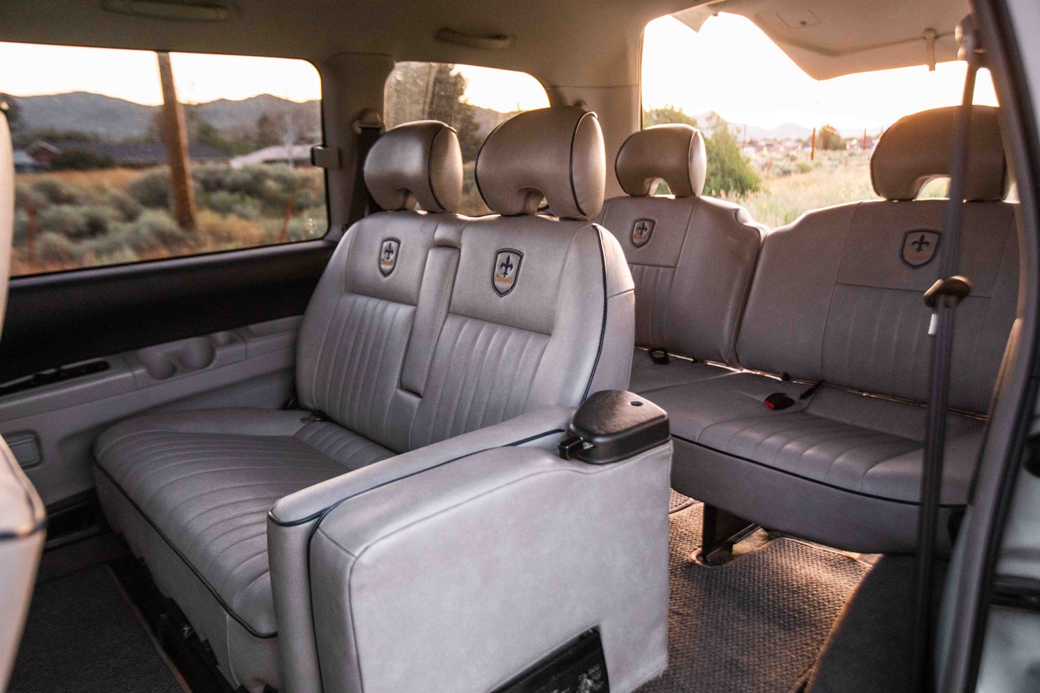 mitsubishi-delica-mammoth-for-sale-18