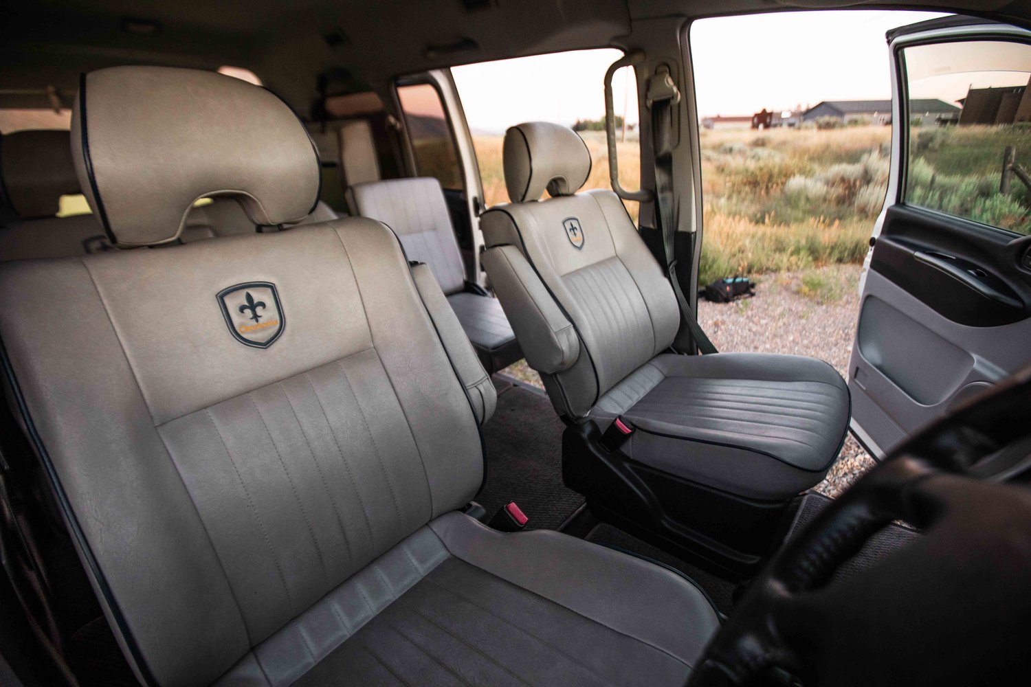 mitsubishi-delica-mammoth-for-sale-31