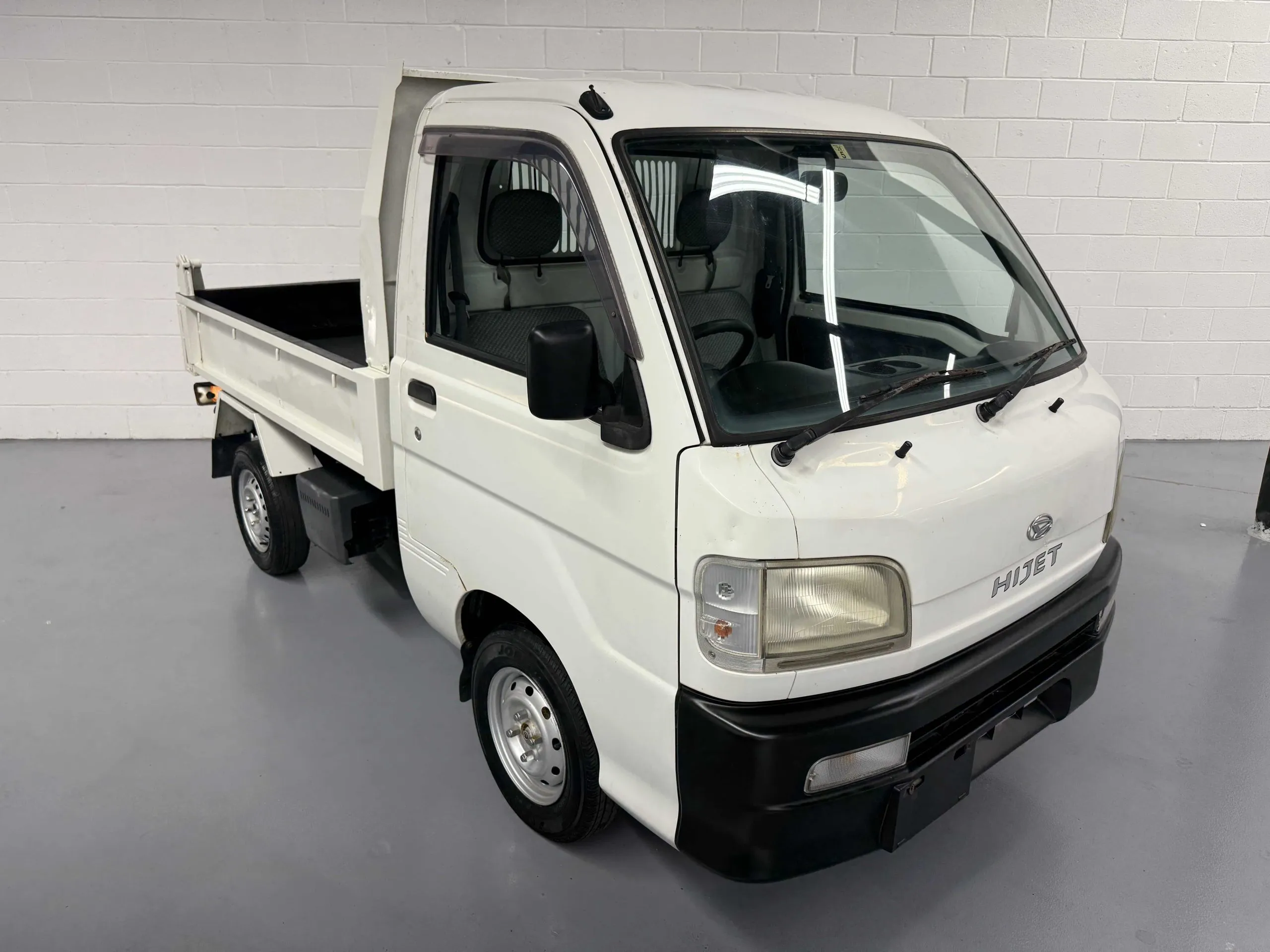 mitsubishi-hijet-dump-truck-for-sale-05