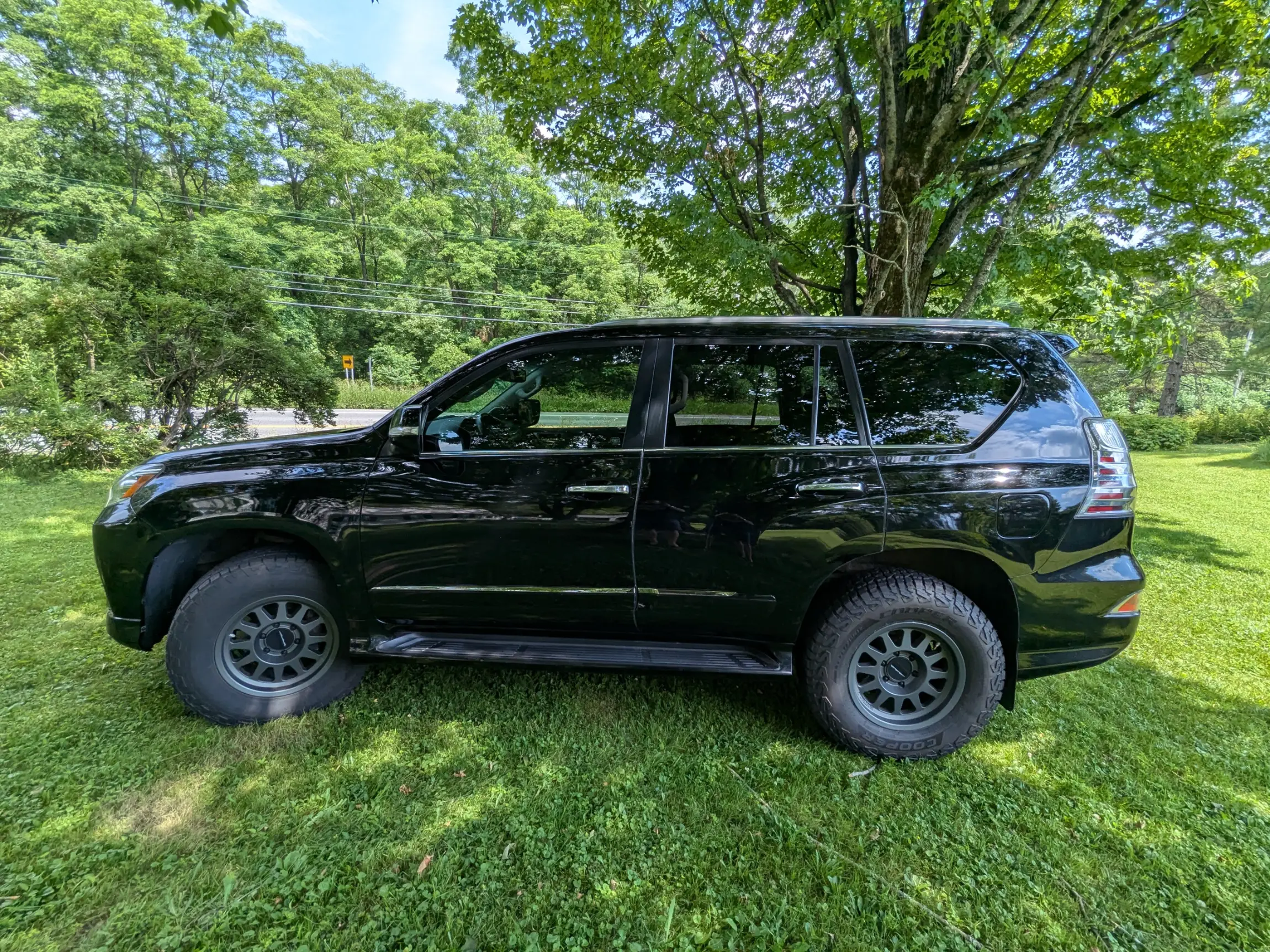 modified-2014-lexus-gx-460-for-sale-windsor-vt-09