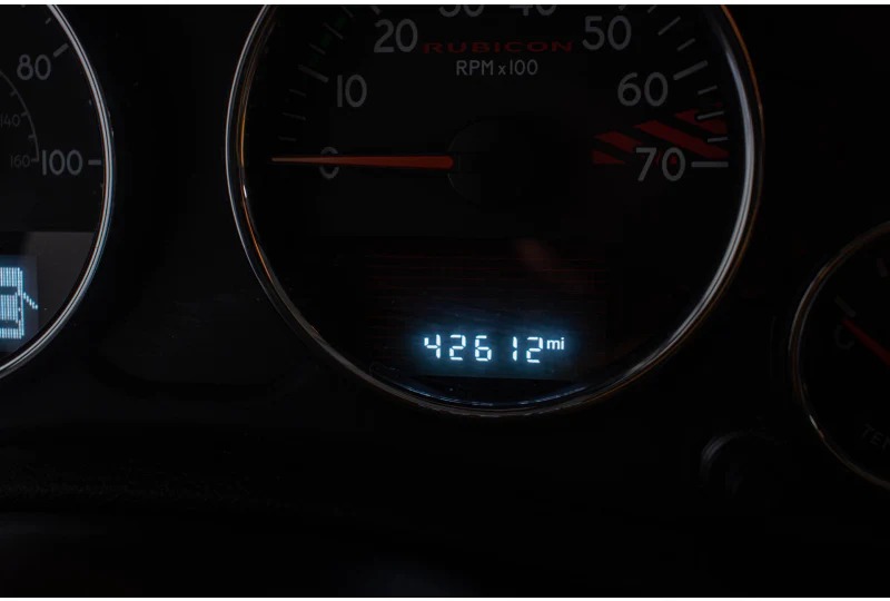 pre-owned 2017-jeep-wrangler-jk-unlimited-rubicon-recon-hardtop-gobi-for-sale-20