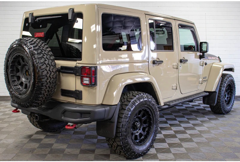 pre-owned 2017-jeep-wrangler-jk-unlimited-rubicon-recon-hardtop-gobi-for-sale-3