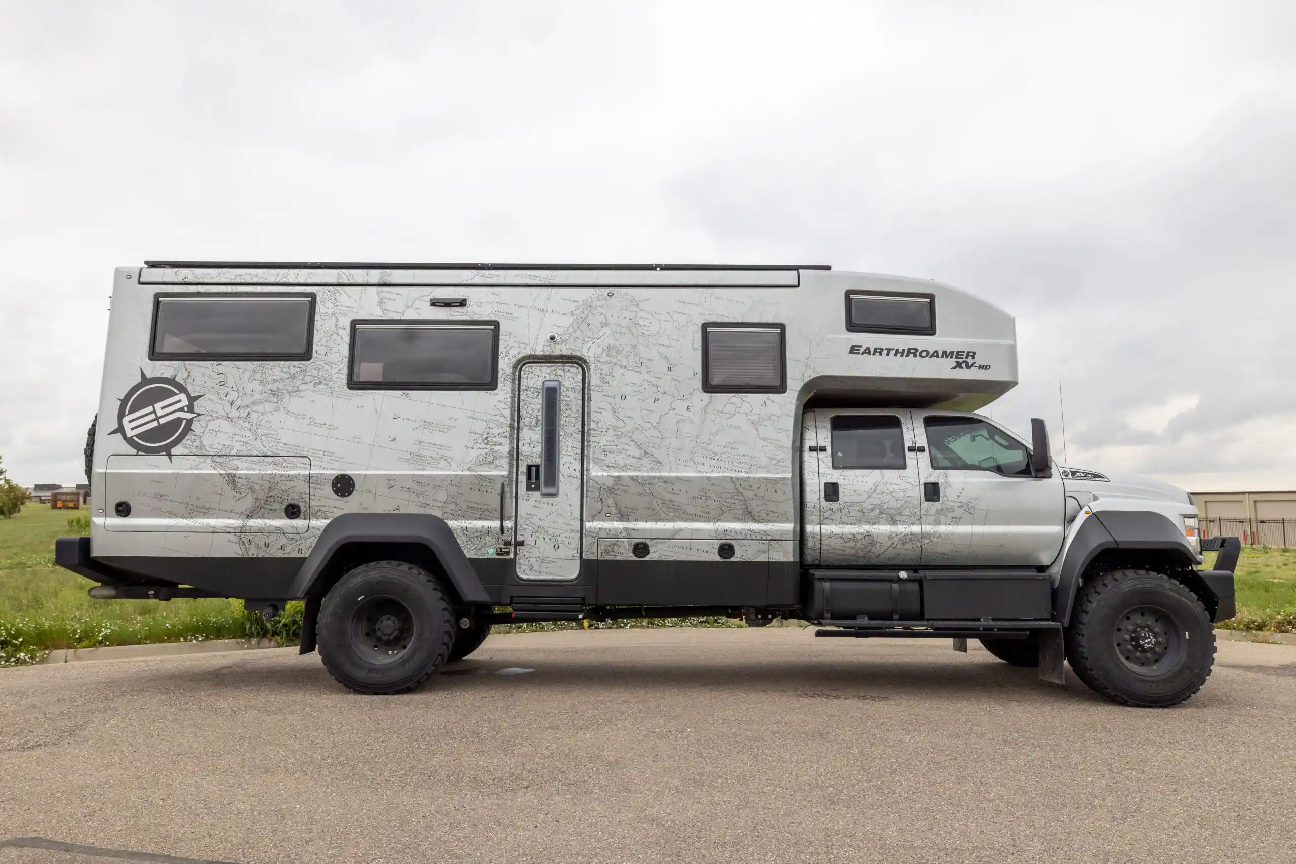 pre-roamed-earthroamer-hd-001-for-sale-02