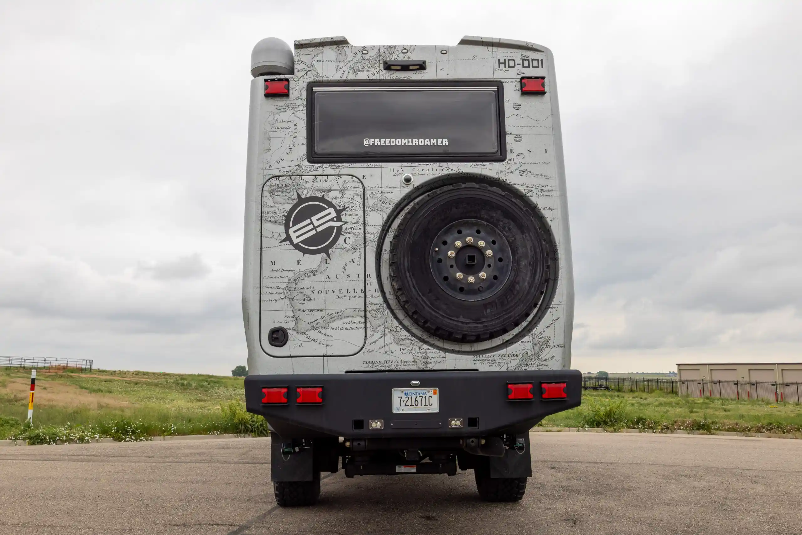 pre-roamed-earthroamer-hd-001-for-sale-04