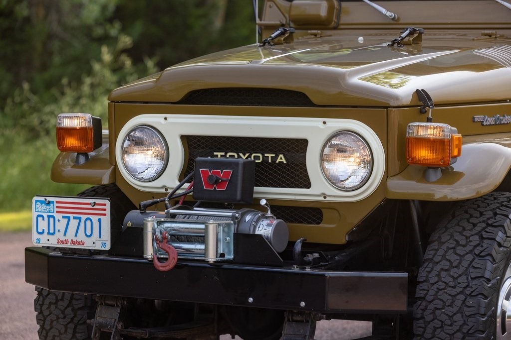 restored-1976-toyota-fj40 (110)