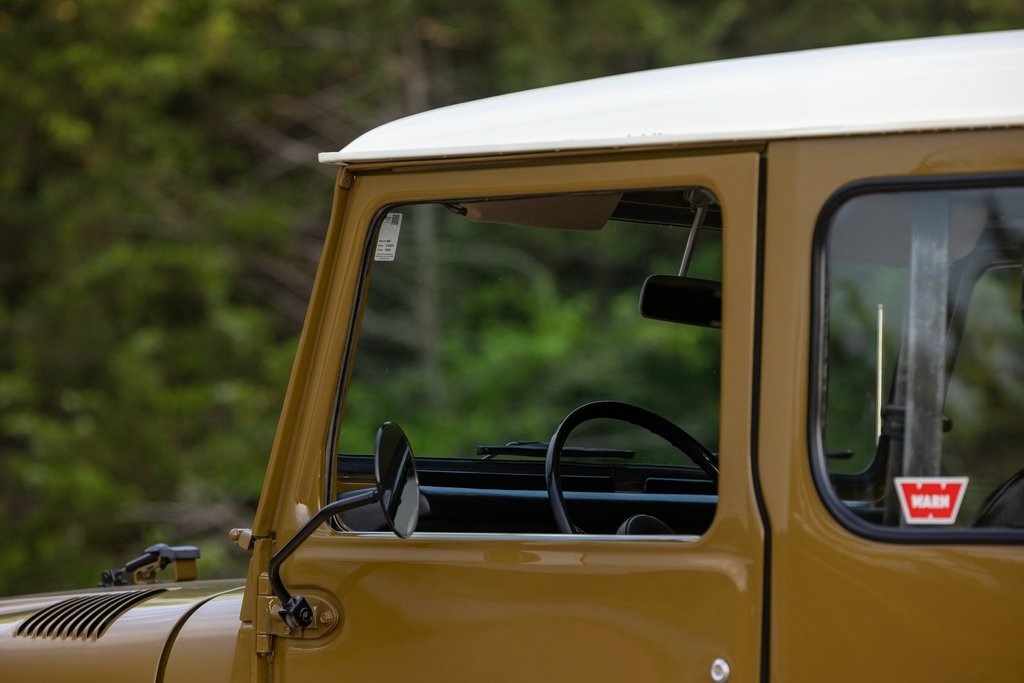 restored-1976-toyota-fj40 (121)