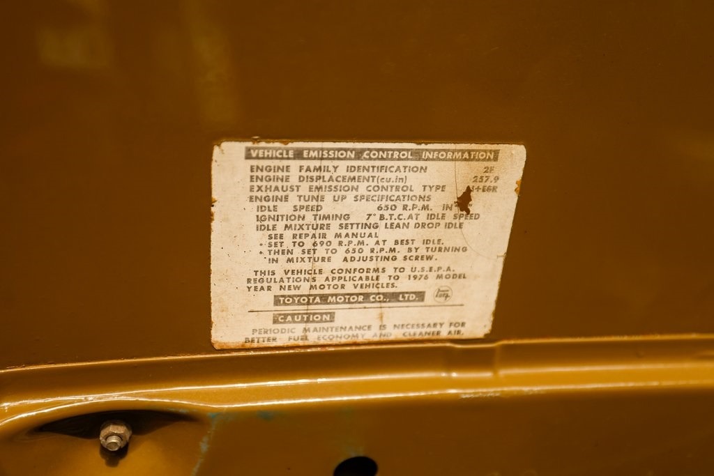 restored-1976-toyota-fj40 (31)