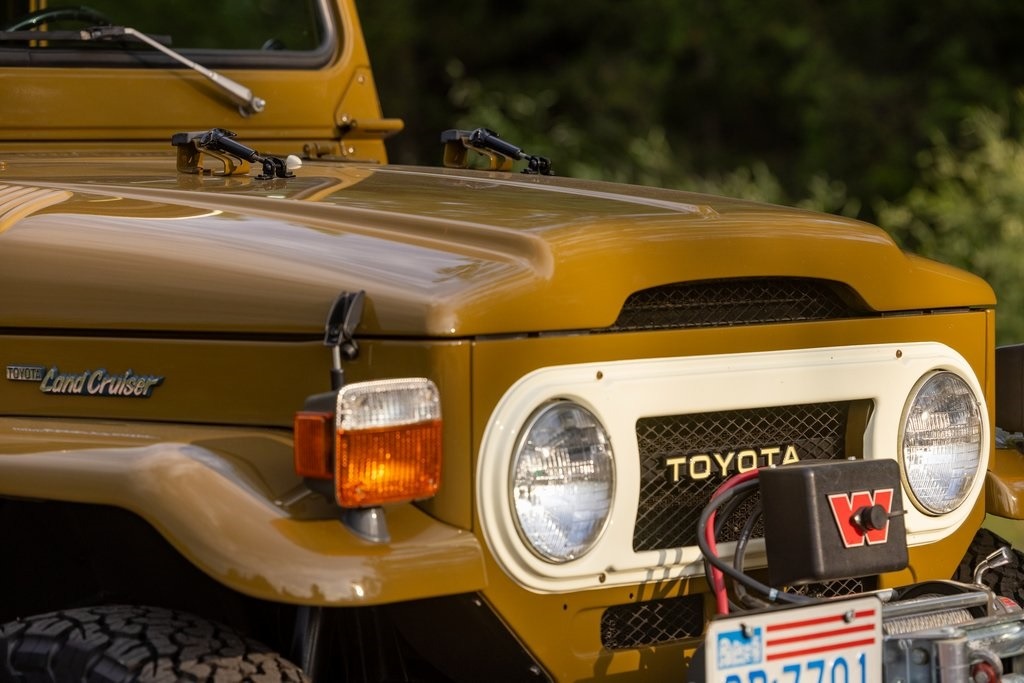 restored-1976-toyota-fj40 (78)