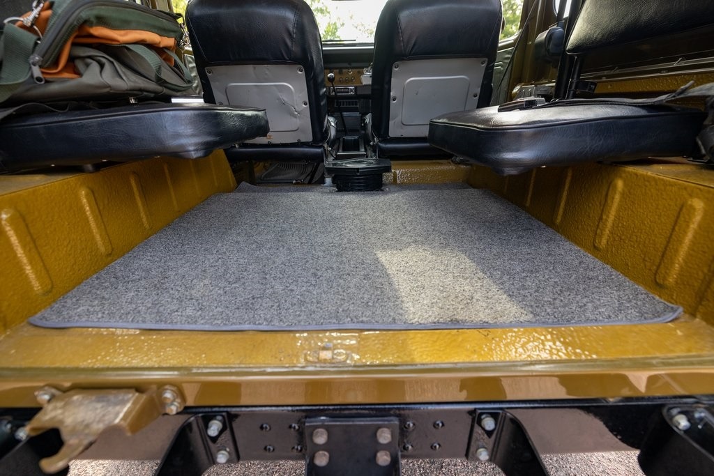 restored-1976-toyota-fj40 (80)