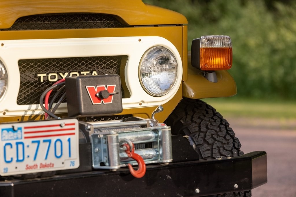 restored-1976-toyota-fj40 (84)