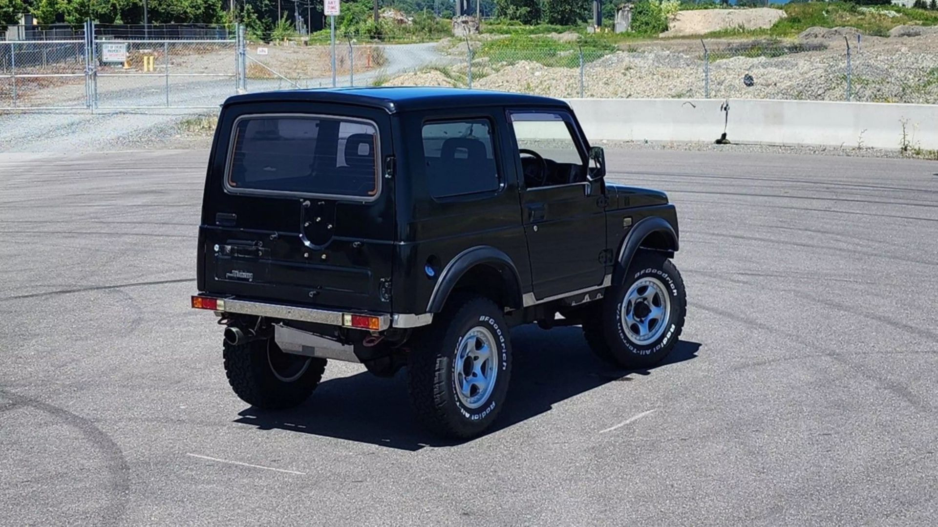suzuki-jimny-for-sale-19
