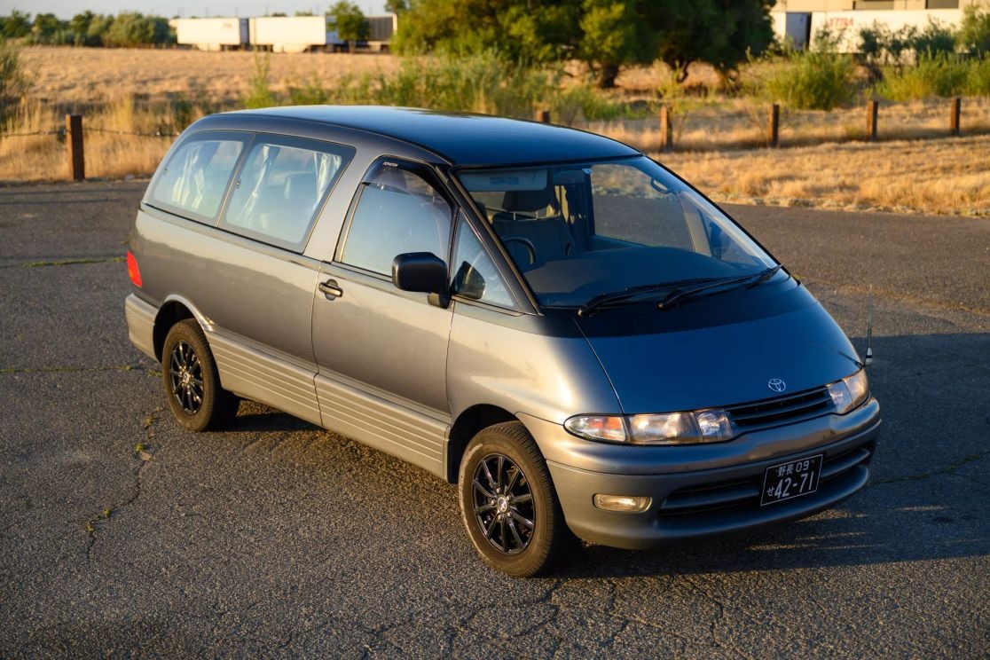 toyota-estima-lucida-for-sale (100)