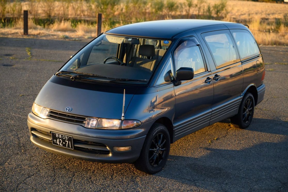 toyota-estima-lucida-for-sale (101)