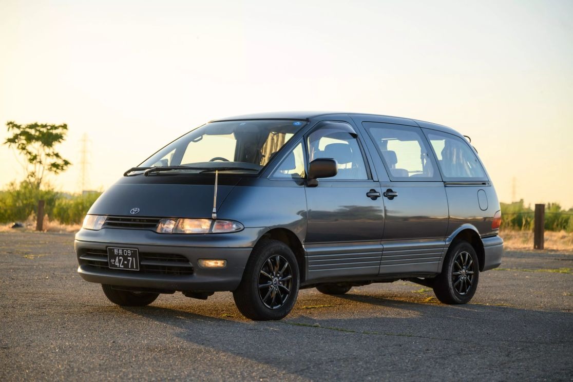 toyota-estima-lucida-for-sale (103)
