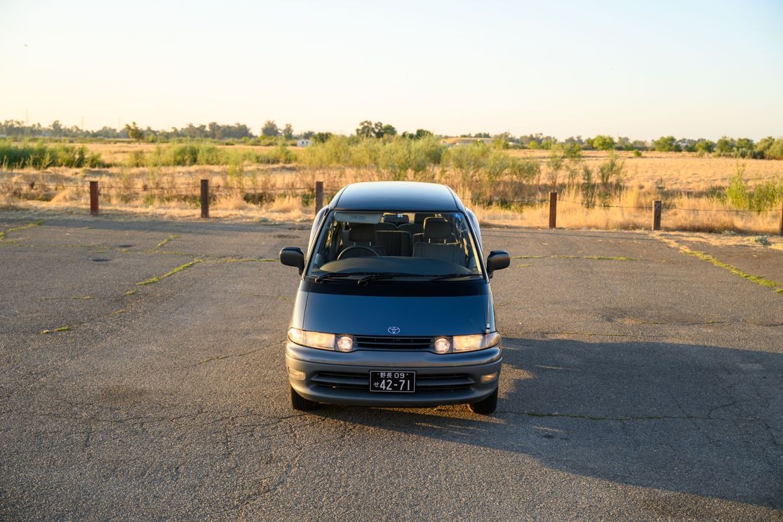 toyota-estima-lucida-for-sale (106)