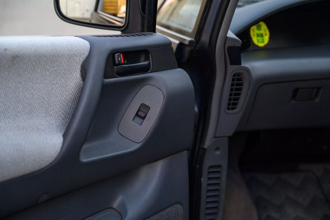 toyota-estima-lucida-for-sale (11)