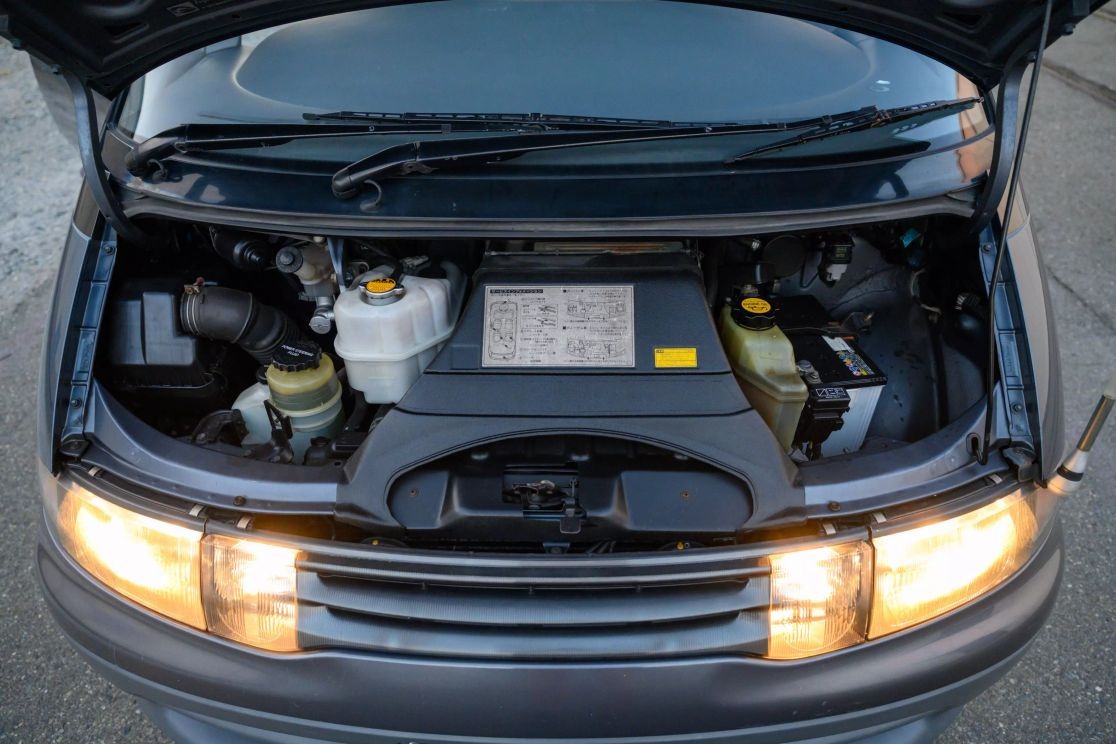 toyota-estima-lucida-for-sale (114)