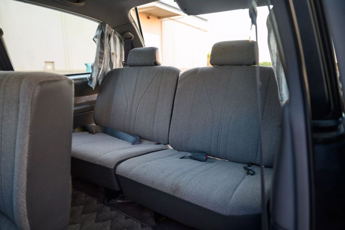 toyota-estima-lucida-for-sale (125)