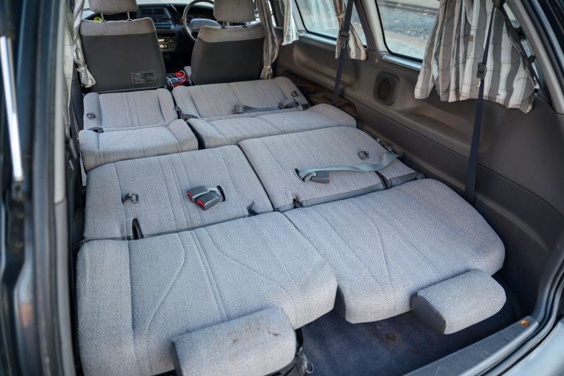 toyota-estima-lucida-for-sale (126)