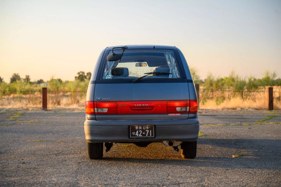 toyota-estima-lucida-for-sale (133)