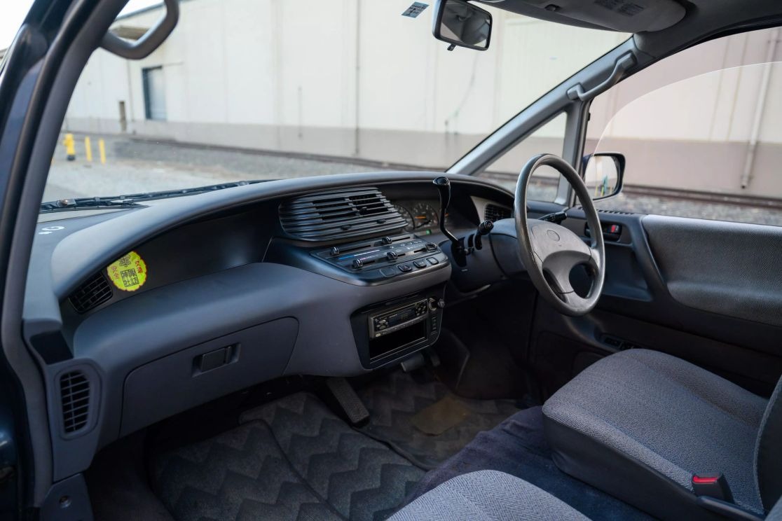 toyota-estima-lucida-for-sale (24)