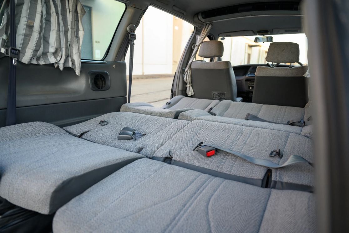 toyota-estima-lucida-for-sale (30)