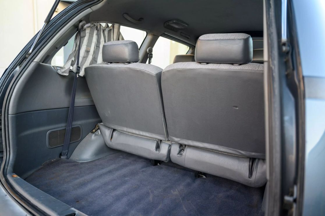 toyota-estima-lucida-for-sale (57)
