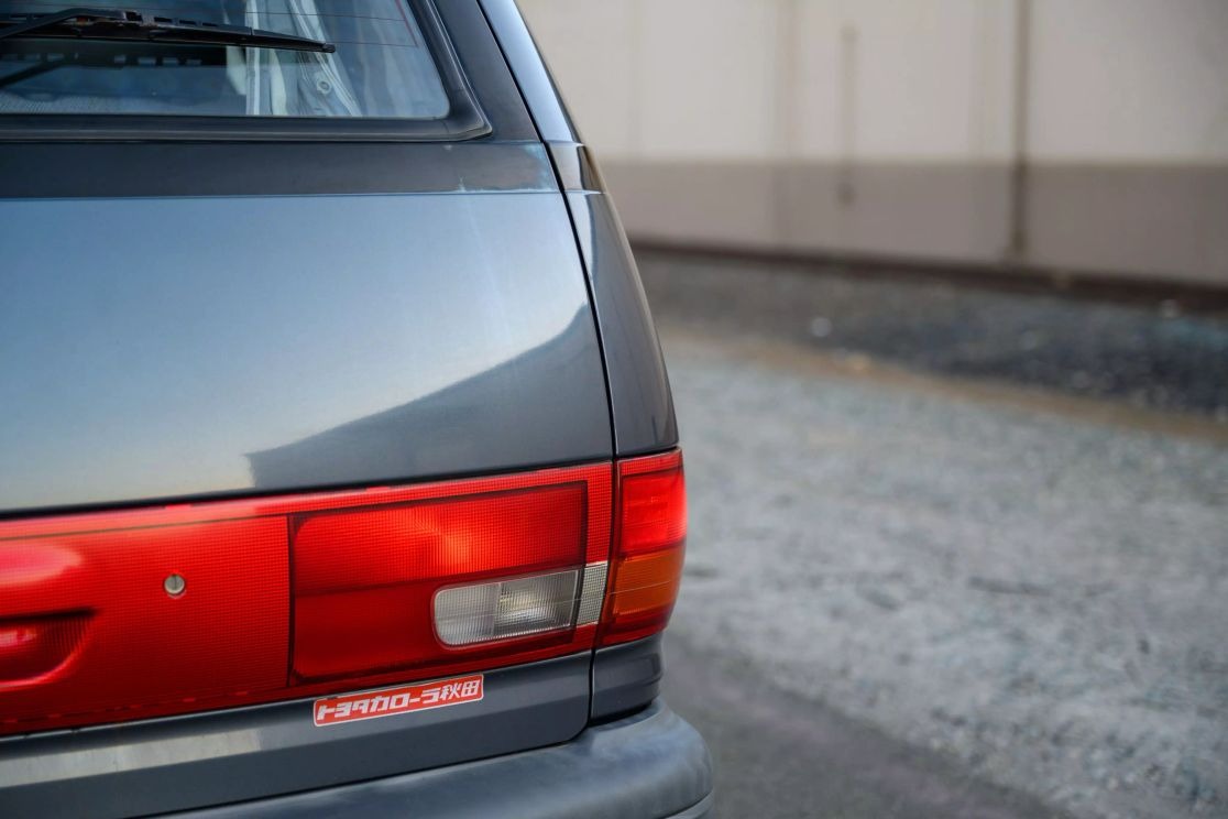 toyota-estima-lucida-for-sale (78)